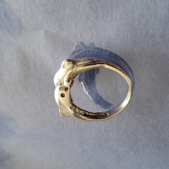 Silver dolphins ring. Size: 7.5 - Picture 1 of 4